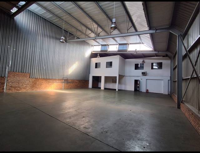470M² WAREHOUSE TO LET IN BENROSE